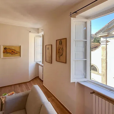 2 Bedroom Awesome In Stia